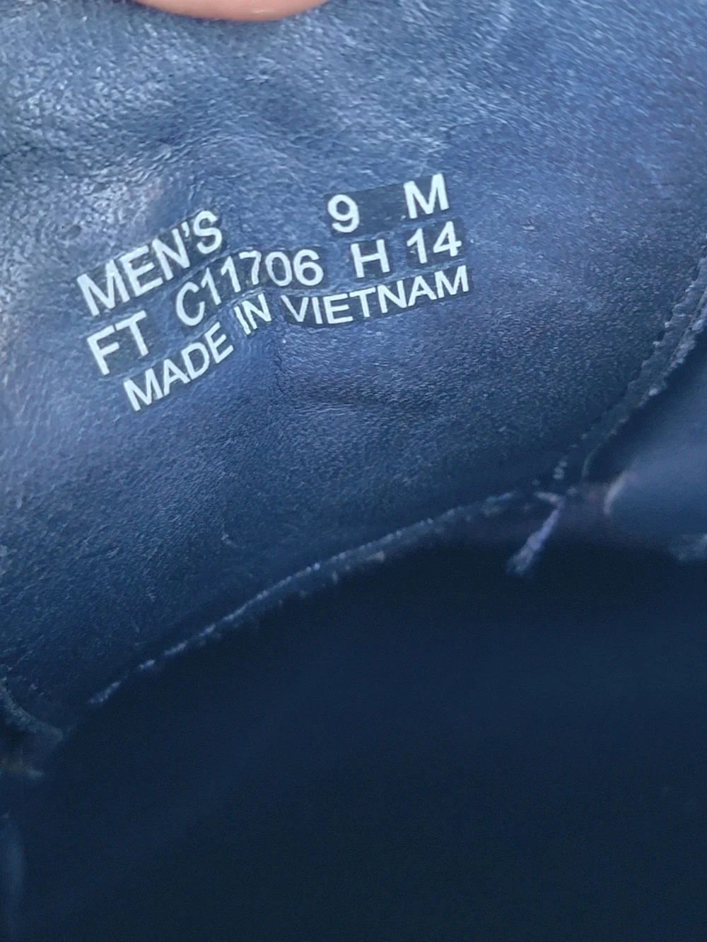 Cole Haan Great Jones Mens Size 9 M BLUE Classic Wingtip Oxford Shoes The shoes